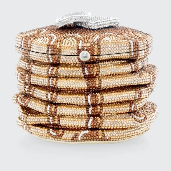 Clean, Stylish Brand Name Clothing, Shoes, Accs & Items #VSPink #Levis #AE #Kors - Picture 3 of 16